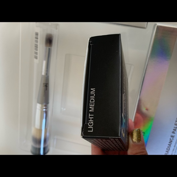 IT Cosmetics face complexion gift set lot & bundle - Picture 4 of 5